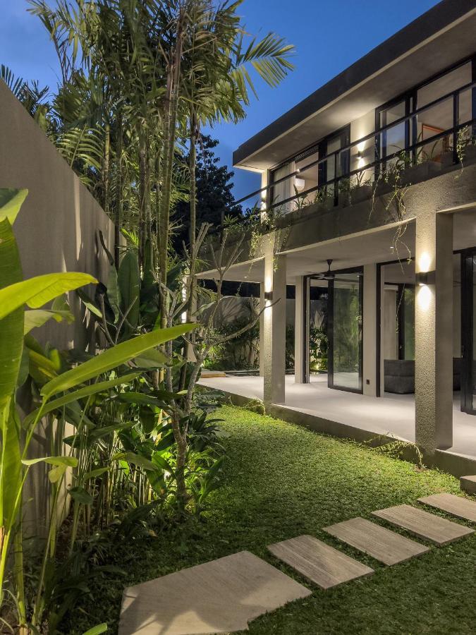 Aloha - Modern With Private Pool And Lush Gardens Villa *